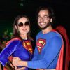 Fátima Bernardes e o namorado, Túlio Gadêlha, já combinaram fantasia de Super-Homem e Super-Girl