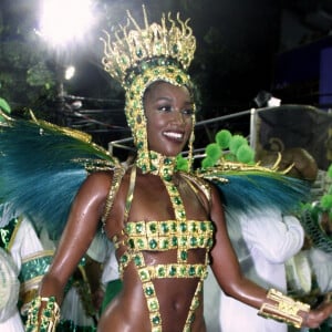 Iza foi o grande destaque do desfile de carnaval da Imperatriz Leopoldinense