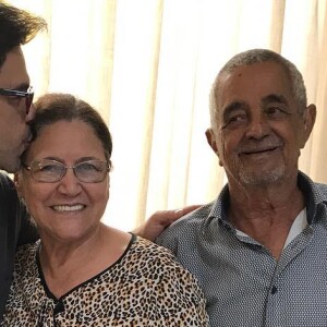 Pai de Zezé Di Camargo teve uma crise em decorrência de um enfisema pulmonar