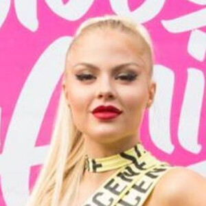 Luísa Sonza aposta em look ousado para o 'Bloco da Anitta', em 29 de fevereiro de 2020