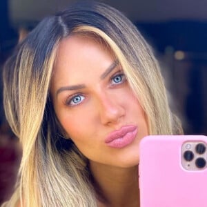 Foto de Giovanna Ewbank chamou atenção de seguidora na web nesta segunda-feira, 9 de março de 2020