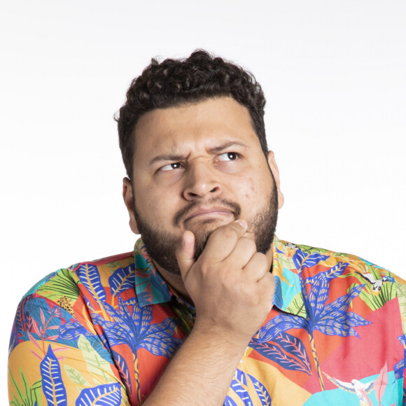 Bruna Marquezine se referiu a Victor Hugo usando apelido criado por Felipe Prior