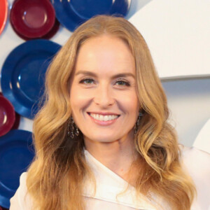 Angélica divulga nome de sua nova atração na Globo e famosos vibram com post nesta quarta-feira, dia 12 de março de 2020