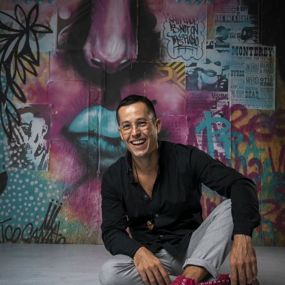Fim da novela 'Malhação - Toda Forma de Amar': Marco (Julio Machado) descobre envolvimento de Peixoto (Roger Gobeth) no sumiço de Rita (Alanis Guillen)