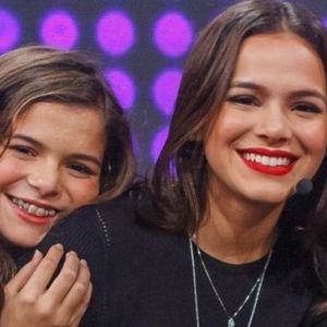 Luana Marquezine está de quarentena com a família em combate da proliferação do coronavírus