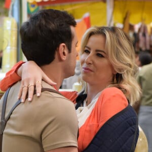 Novela 'Amor Sem Igual': Fernanda (Bárbara França) se acerta com Pedro Antônio (Guilherme Dellorto). no capítulo de sexta-feira, 9 de abril de 2020