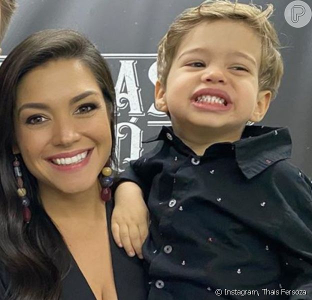 Thais Fersoza pede opinião da filha sobre semelhança dela com caçula. Veja vídeo compartilhado pela artista nesta quarta-feira, dia 01 de abril de 2020