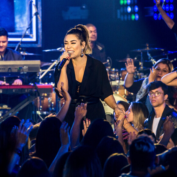 Naiara Azevedo pretende recontratar funcionários após crise causada pela quarentena por conta do coronavírus