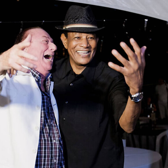 Raul Gil sofreu um acidente doméstico no dia 12 de abril de 2020