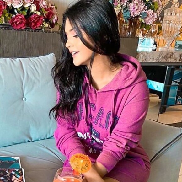 Mileide Mihaile festeja 23 anos do namorado, Neto Santos