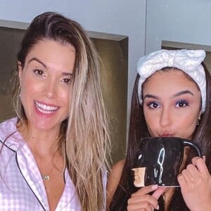 Flávia Viana revelou que filha, Sabrina, sabe o sexo do bebê