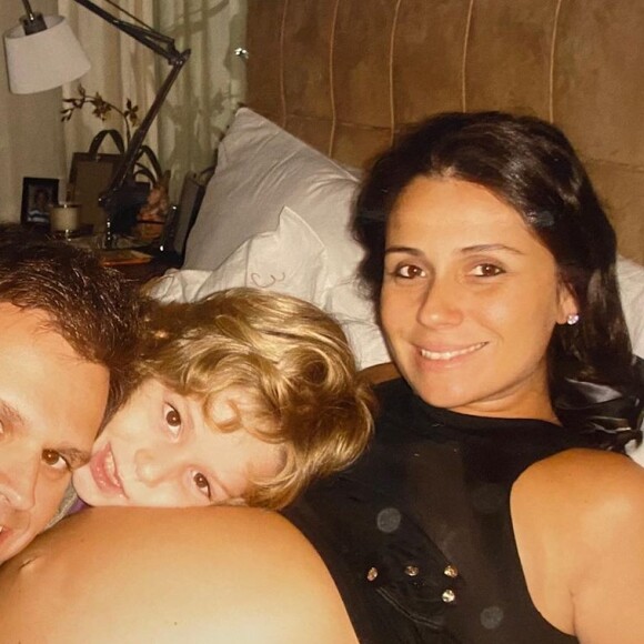 Pietro, filho de Giovanna Antonelli e Murilo Benício, é irmão mais velho das gêmeas Sofia e Antonia, de 9 anos
