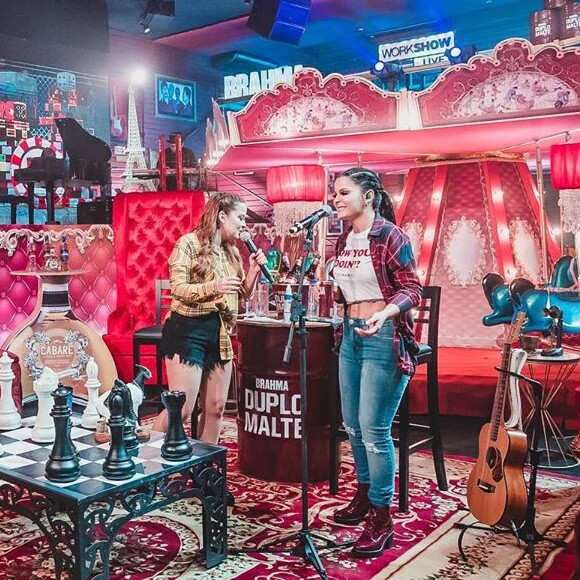 Maiara e Maraisa se divertem com Fernando Zor e Fabricio Marques