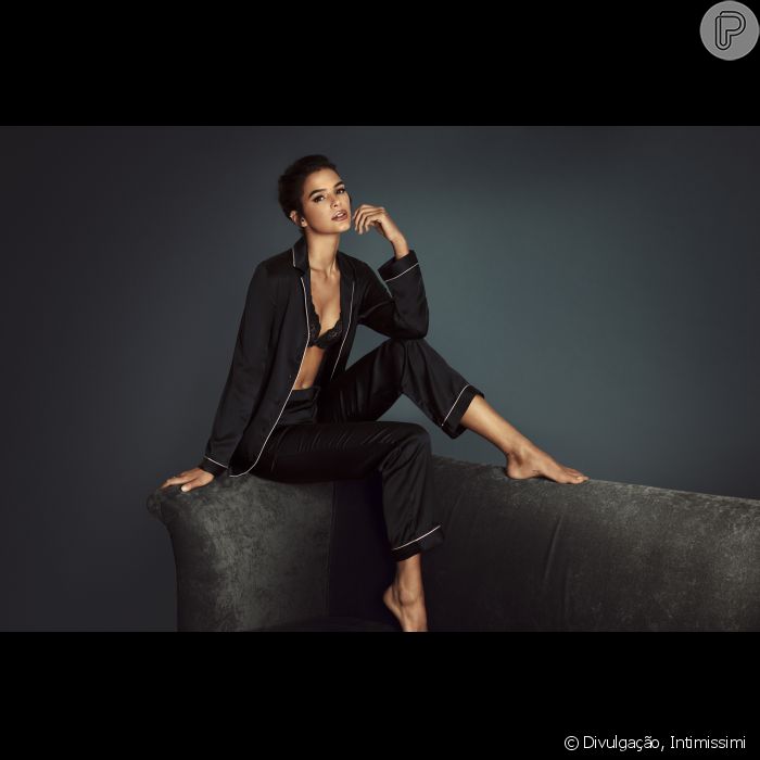 Bruna Marquezine Posa Em Campanha Do Dia Dos Namorados Purepeople