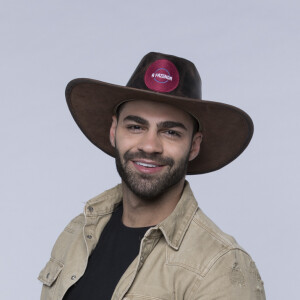 DJ Netto afasta namoro com Hariany Almeida