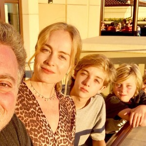 Angélica fala sobre criação dos filhos com Luciano Huck