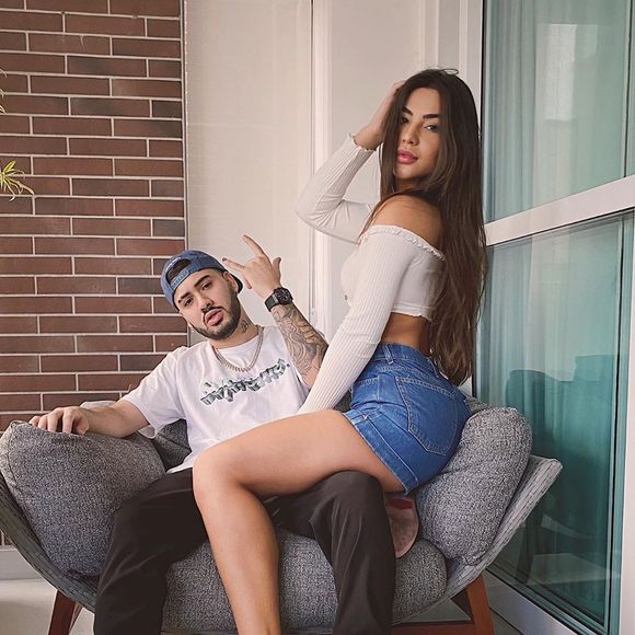 Kevinho está namorando a modelo Gabriela Versiani