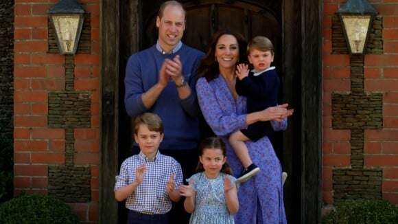 Kate Middleton registra príncipe William com os três filhos em foto. Veja!