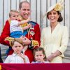 Kate Middleton registrou George, Charlotte e Louis com o príncipe William