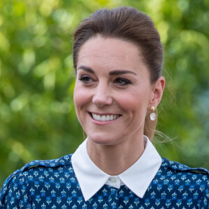 Kate Middleton e a moda sustentável: duquesa usa marcas engajadas e aponta trend. Confira mais detalhes em matéria nesta sexta-feira, dia 13 de julho de 2020