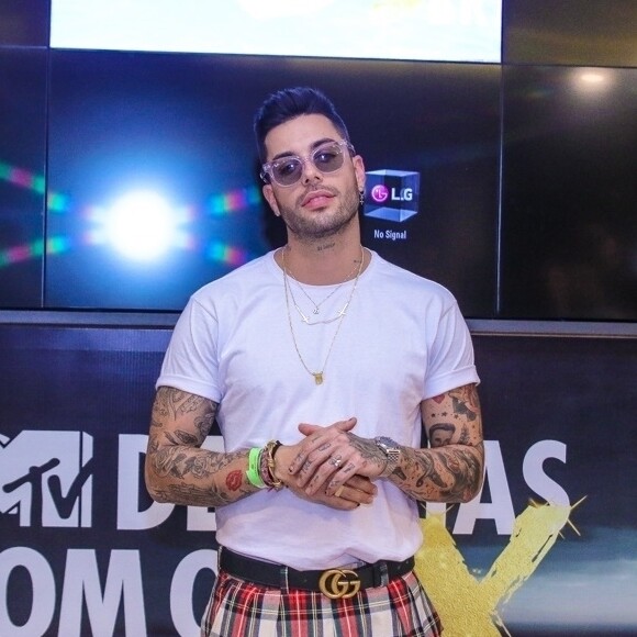 Namorado de Anitta, Gui Araújo manda recado em aniversário de ex-affair da cantora