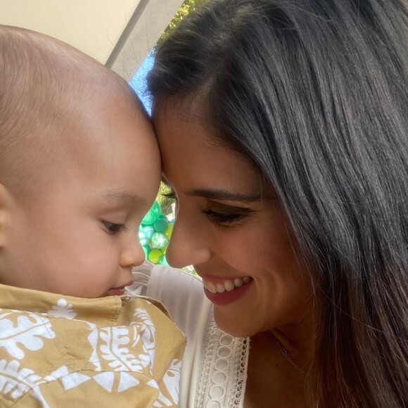 Filho de Camilla Camargo, Joaquim teve o parabéns improvisado com a família em festa virtual