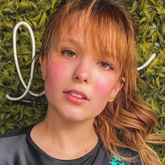 Larissa Manoela cuida com corpo com dieta e exercícios