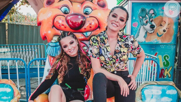 Maiara e Maraisa apostam em looks divertidos para live, em 15 de agosto de 2020