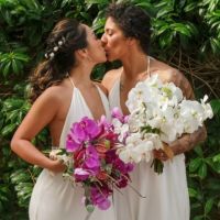 Cerimônia íntima e nascer do sol: o casamento de Cris Rozeira e Ana Paula Garcia