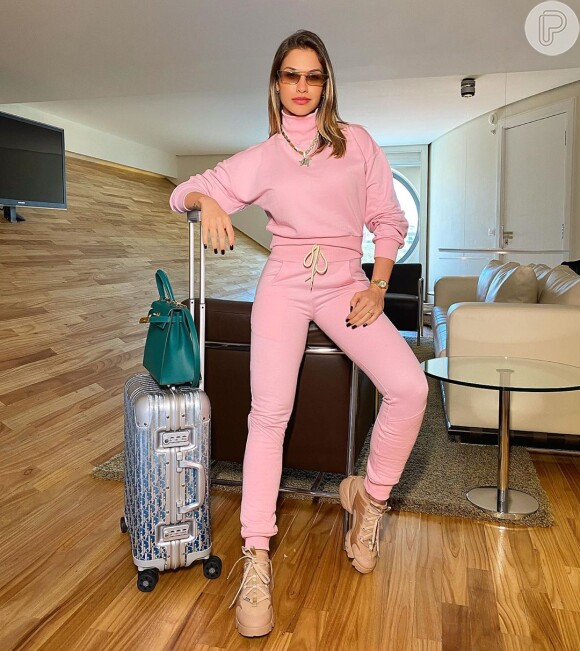 Andressa Suita usa conjunto matilda rosa Charth, de R$ 798