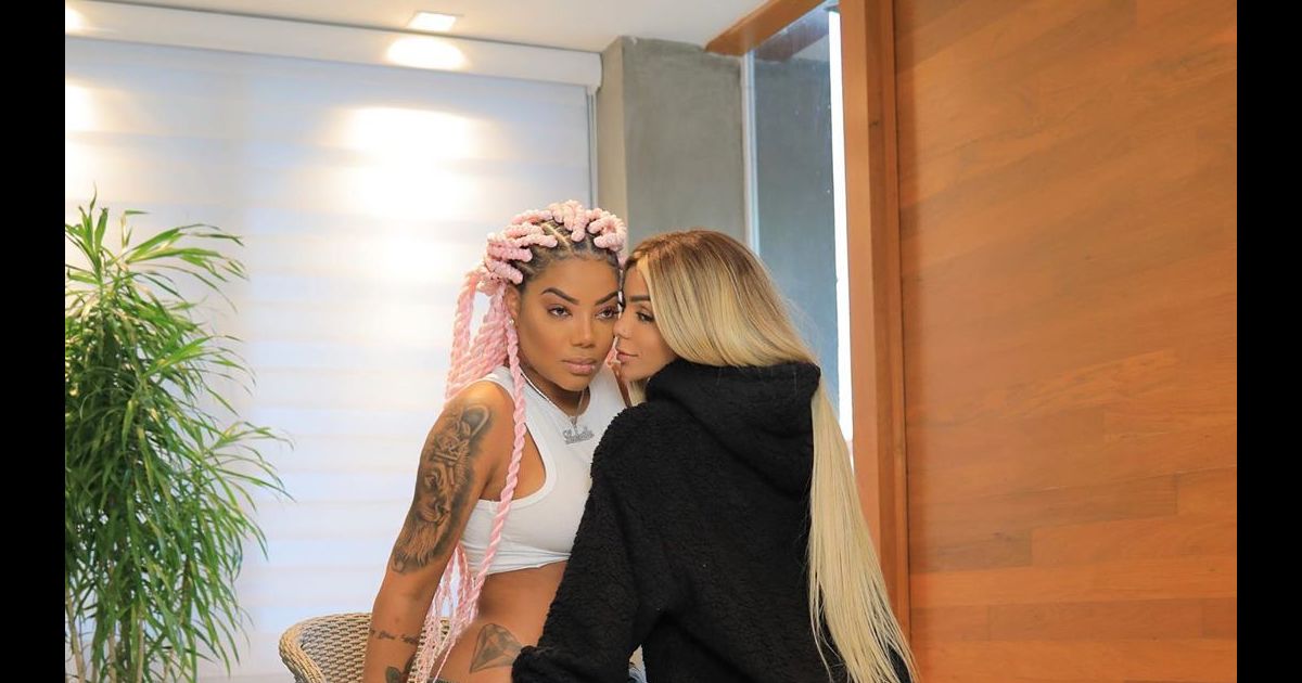 Ludmilla e Brunna Gonçalves ainda não confirmaram se vão ter mesmo um bebê Purepeople Ludmilla e Brunna Gonçalves ainda não confirmaram se vão ter mesmo um bebê Purepeople