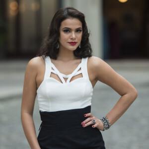 Bruna Marquezine fala do fim trágico da sua personagem em 'Nada Será Como Antes'