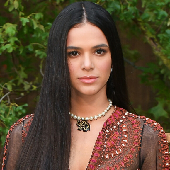 Bruna Marquezine revela sonho em apresentar programa na TV: 'Sempre tive desejo de me aventurar nisso'
