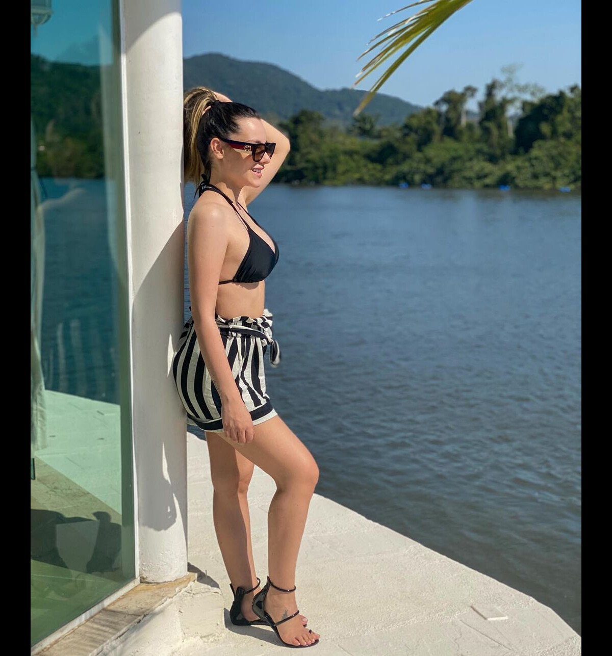 Foto: Mulher de Kauan mostra corpo pós-parto em foto de biquíni - Purepeople