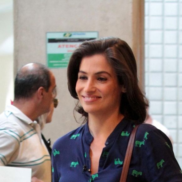 Renata Vasconcellos contou que as duas são gêmeas idênticas