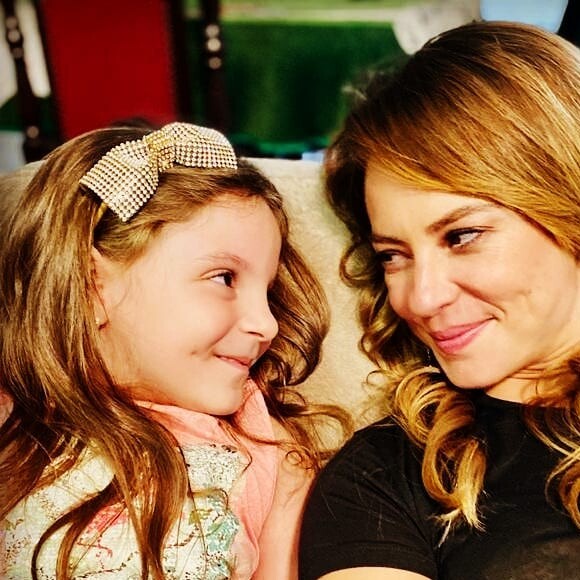 Semelhança de Paolla Oliveira com a sobrinha Lorena surpreendeu os fãs