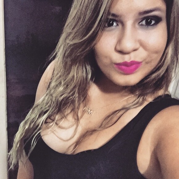 Marília Mendonça se divertiu dando conselhos amorosos