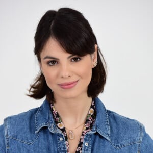 Na novela 'Amor Sem Igual', Donatella (Sthefany Brito) escapa de apanhar de Ramiro (Juan Alba) quando ele a encontra com Tobias (Thaigo Rodrigues) no capítulo de segunda-feira, 2 de novembro de 2020