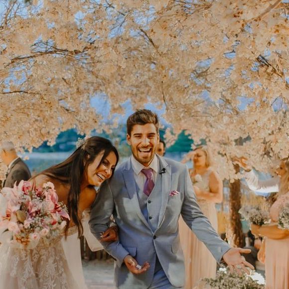 Carol Nakamura afirmou após casamento com Guilherme Leonel: 'Dia mais feliz da minha vida'