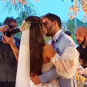Carol Nakamura teve casamento com Guilherme Leonel em 12 de novembro de 2020