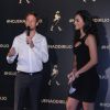 Jenson Button, que está no país para participar do Grande Prêmio do Brasil, respondeu a algumas perguntas da imprensa ao lado da atriz Débora Nascimento