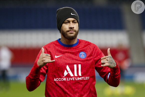 'Neymar é um querido', elogia Luiza Ambiel