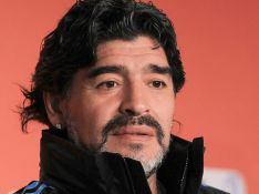 Adeus, Diego Maradona! Famosos lamentam morte de ídolo do futebol: &#039;Sua memória viverá&#039;