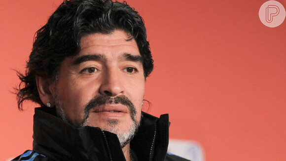 Famosos lamentam morte de Diego Maradona