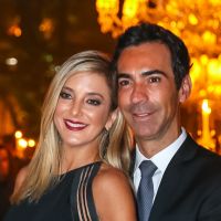Tici Pinheiro abre álbum de fotos com César Tralli nos 3 anos de casamento