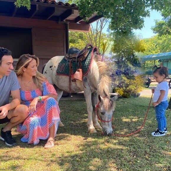 Ticiane Pinheiro e Cesar Tralli são pais de Manuella, nascida em julho de 2019