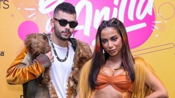 DJ tatua 'Larissa' na coxa, Anitta se declara e afasta marketing: 'Não tem música vindo aí'