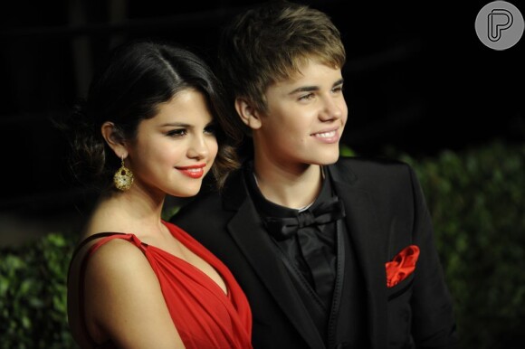 Actress Selena Gomez and musician Justin Bieber arrive at the Vanity Fair Oscar party hosted by Graydon Carter held at Sunset Tower in West Hollywood on February 27, 2011. Photo by Mehdi Taamallah/ABACAUSA.COM27/02/2011 - Los Angeles