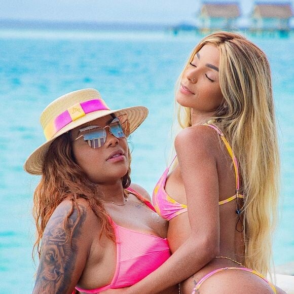 Ludmilla exibe foto sexy com a mulher, Brunna Gonçalves, nas Maldivas