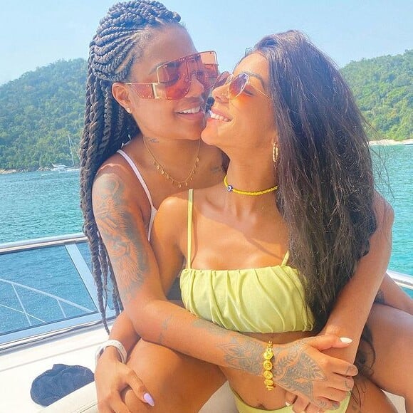 Ludmilla reforça boa fase no casamento com Brunna Gonçalves: 'Não aconteceu nada, a gente está muito bem'